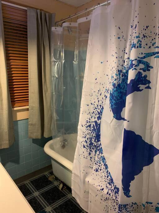 Comfortable 2-Bdrm Spacious Home With Wifi & Patio Indianapolis Exteriör bild