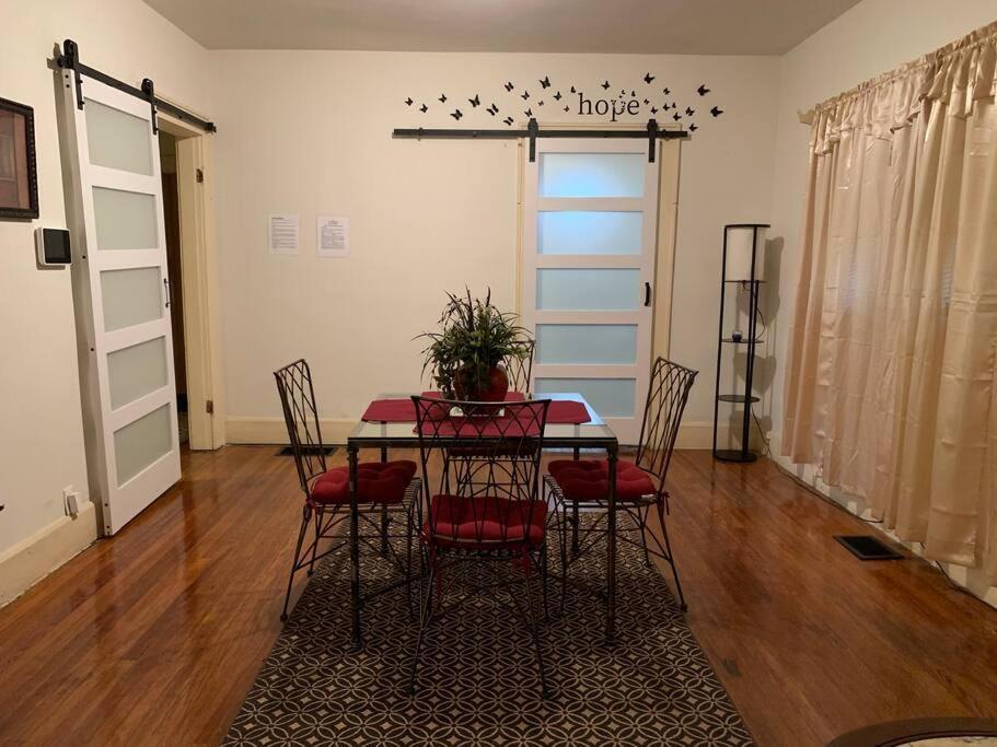 Comfortable 2-Bdrm Spacious Home With Wifi & Patio Indianapolis Exteriör bild
